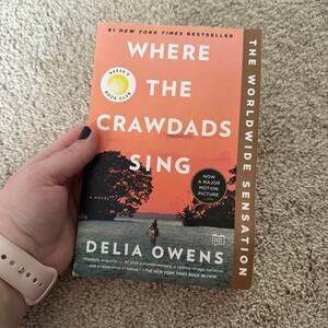 Where the Crawdads Sing by Delia Owens Paperback Book Realistic Fiction